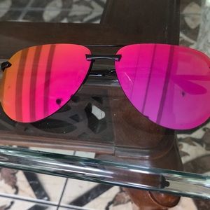 Quay Australia "The Playa"  Sunglasses